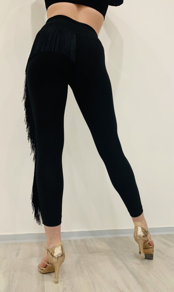 "BLACK PANTER" FRINGE LEGGINGS - Image 4