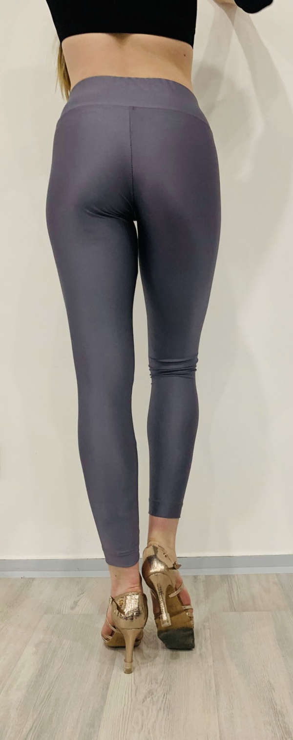 "SHINY" GRAY LEGGINGS - Image 4